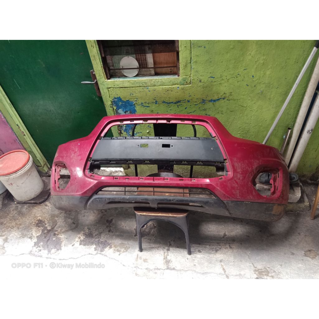 bemper depan outlander 2015