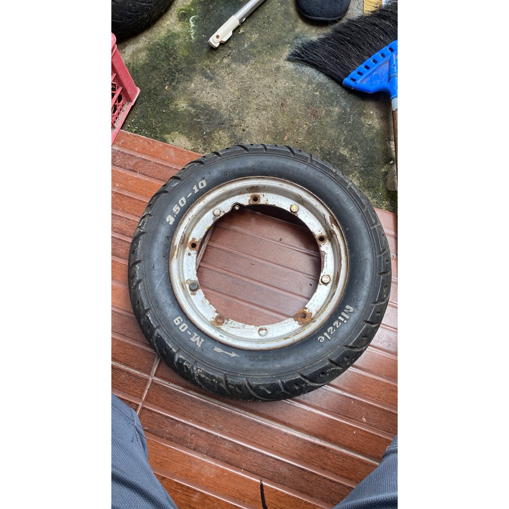 ban velk vespa ring 10