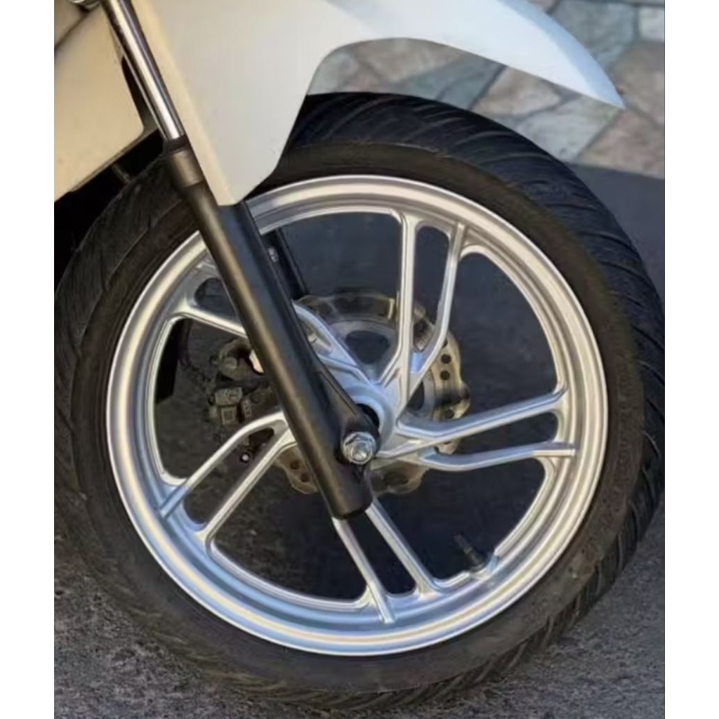 CAT PU SILVER MIRIP CHROME