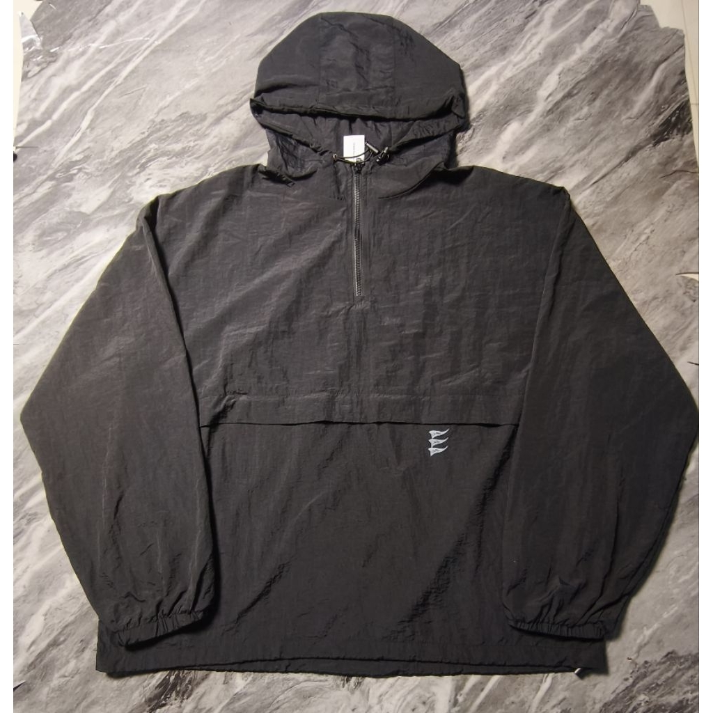 Jaket Urbandtype Half Zipper Outdoor Windbreaker Hiking Sport Motoran Branded