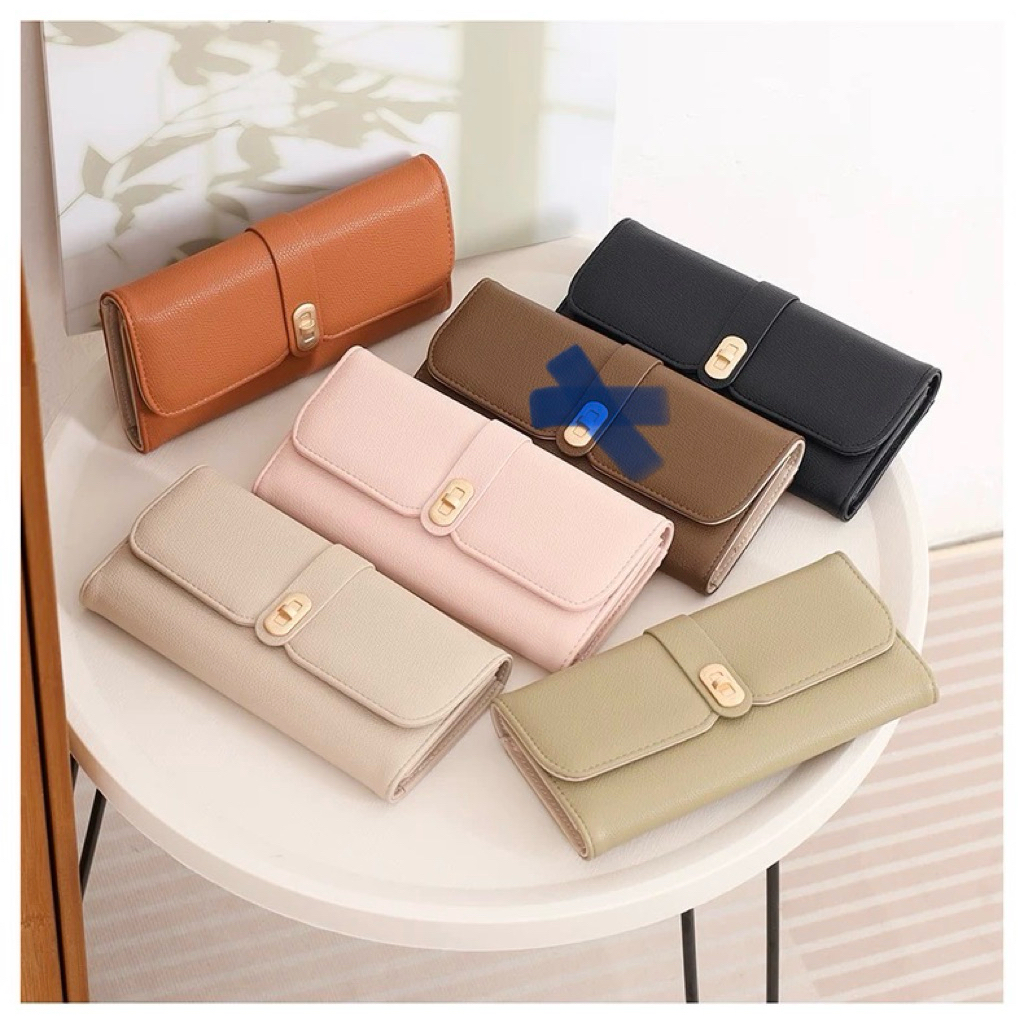 Dompet Panjang Prettyzys Lipat 3