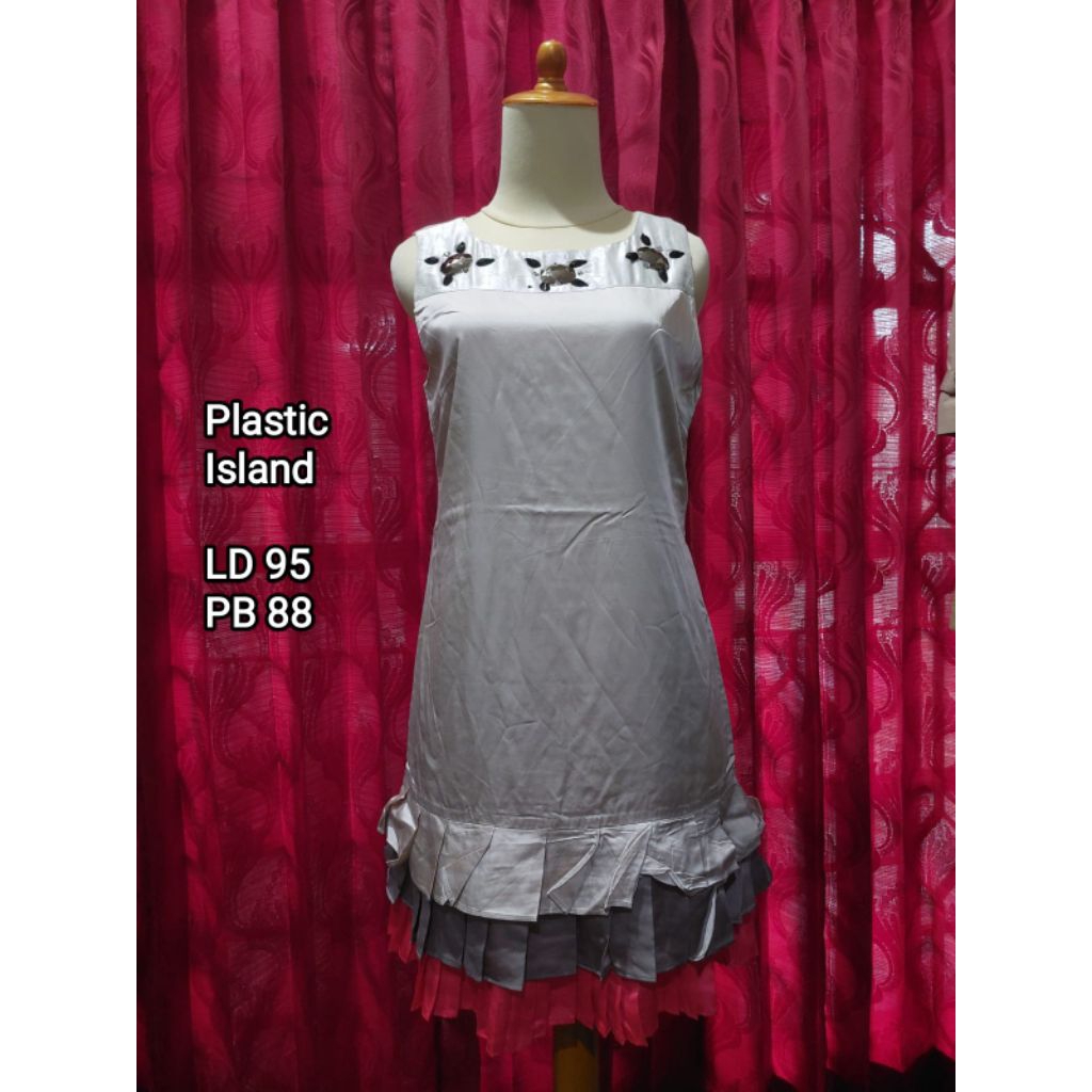 PLASTIC ISLAND Midi Dress Abu Ruffle