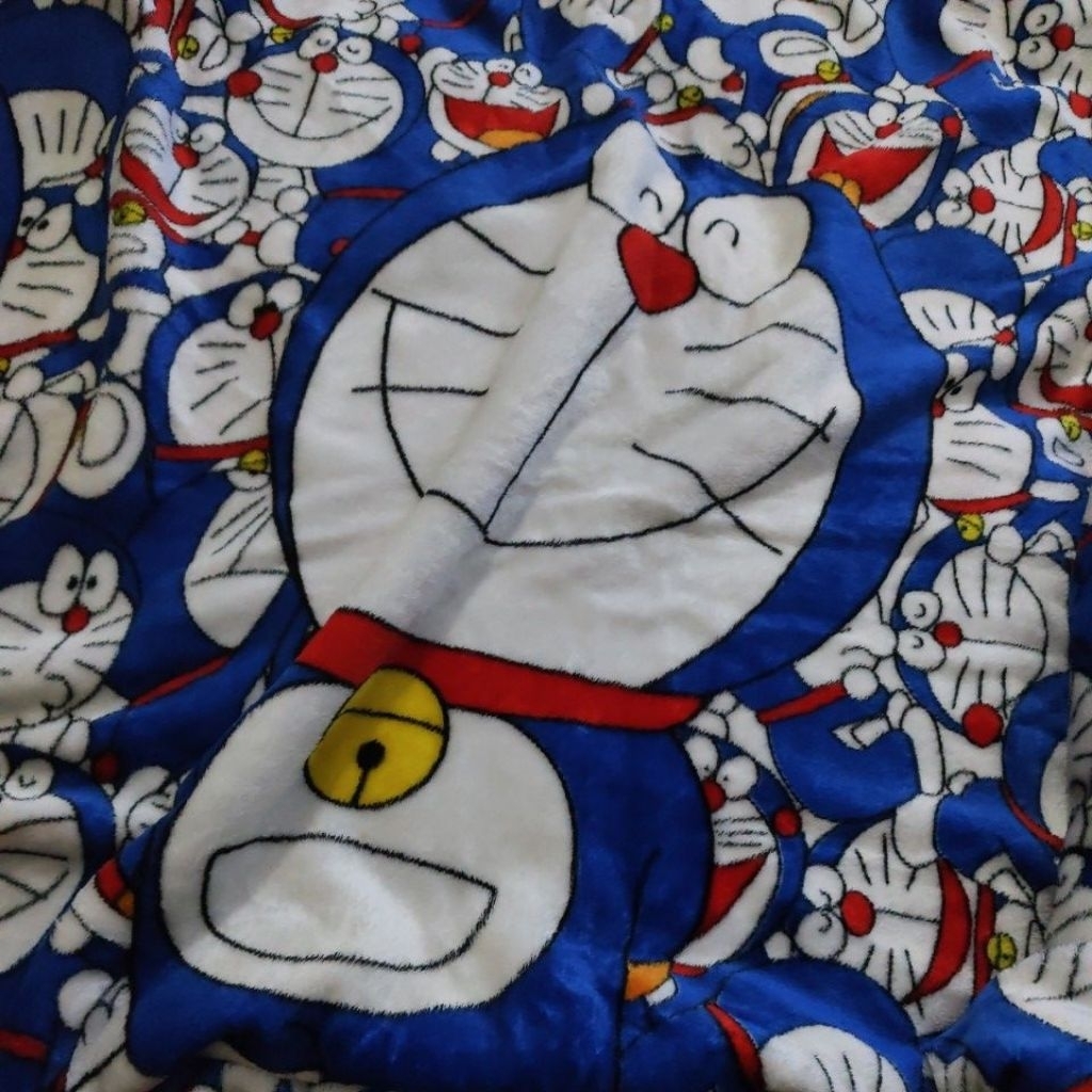 PL Selimut Doraemon