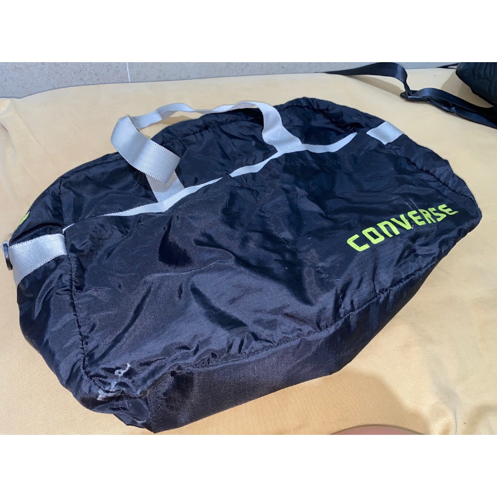 tas travel minggat bag pria cowo Converse full canvas nylon hitam preloved