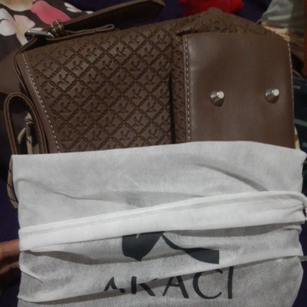 tas akaci