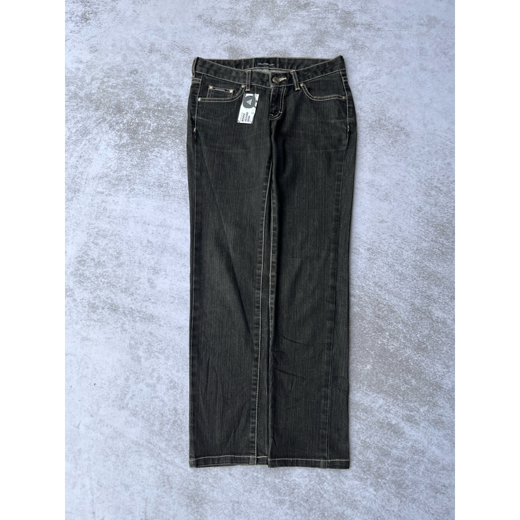 CELANA CALVIN KLEIN JEANS SECOND MURAH