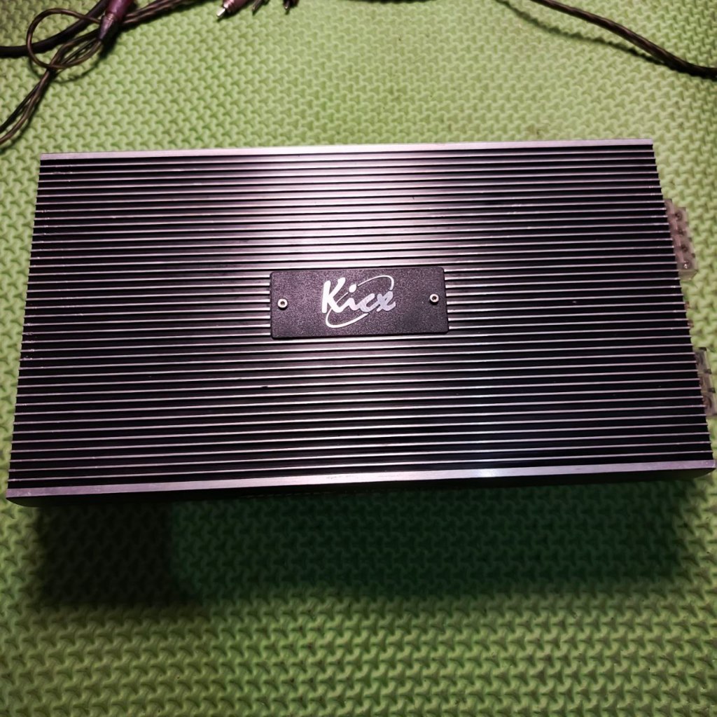 Power 4 Channel KICK HP800.4 | High Sound Quality | Speaker Subwoofer Amplifier | Kondisi Bekas