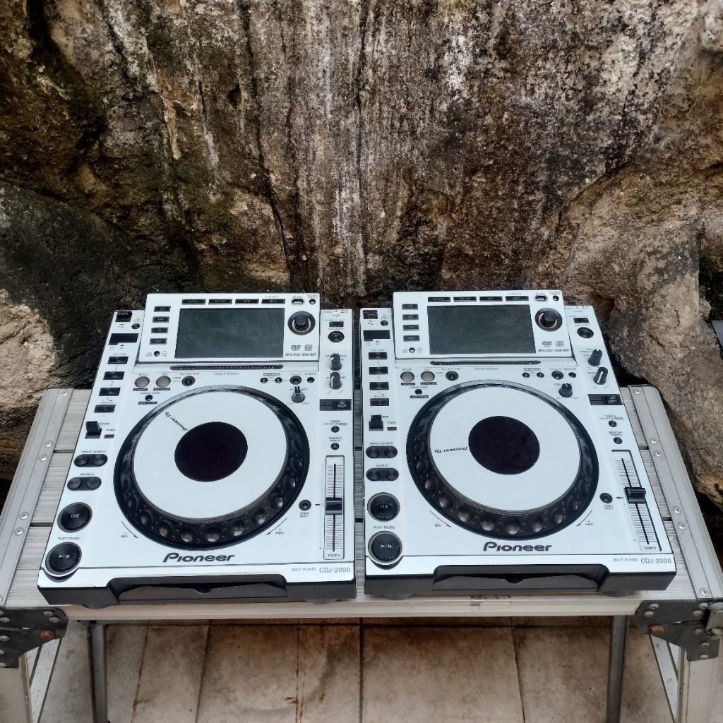 Pionner CDJ2000 CDJ 2000 CD Player (sepasang)