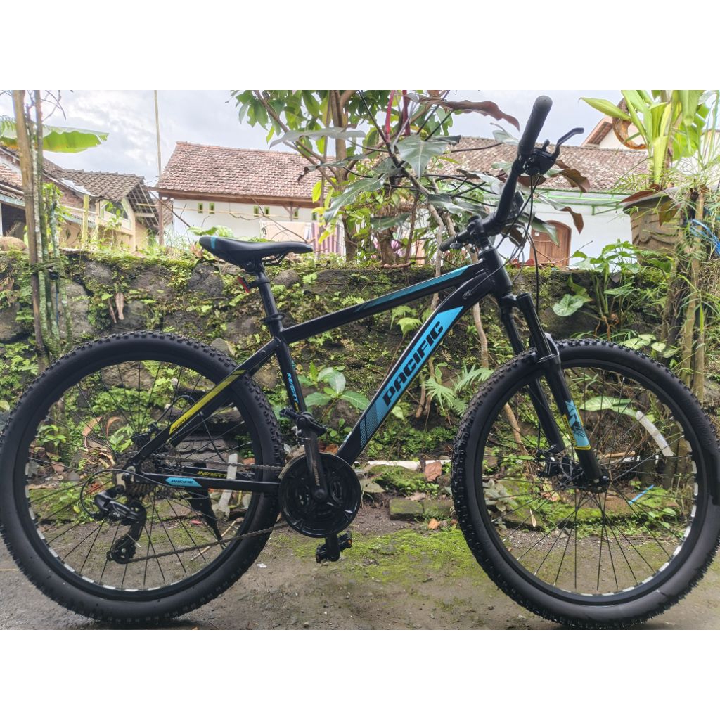 SOLD sepeda gunung mtb pacific invert 200 ring 26 bekas seperti baru kondisi 95%