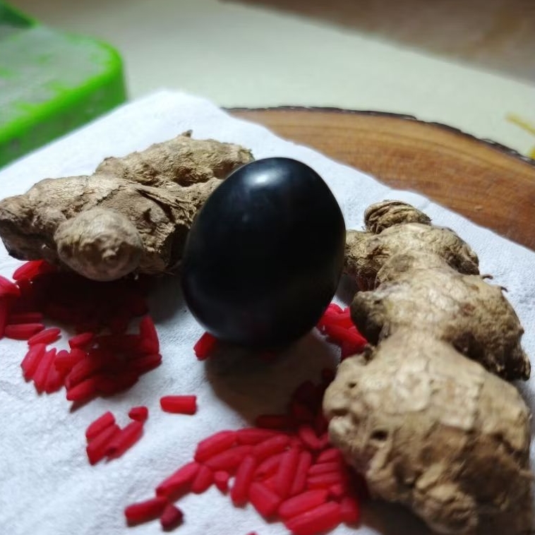 Batu alam batu telur kocak warna hitam polos