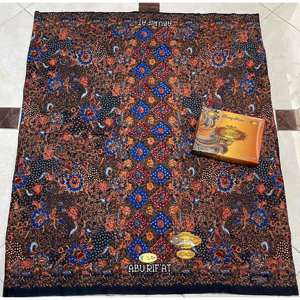 SARUNG ABU RIF'AT