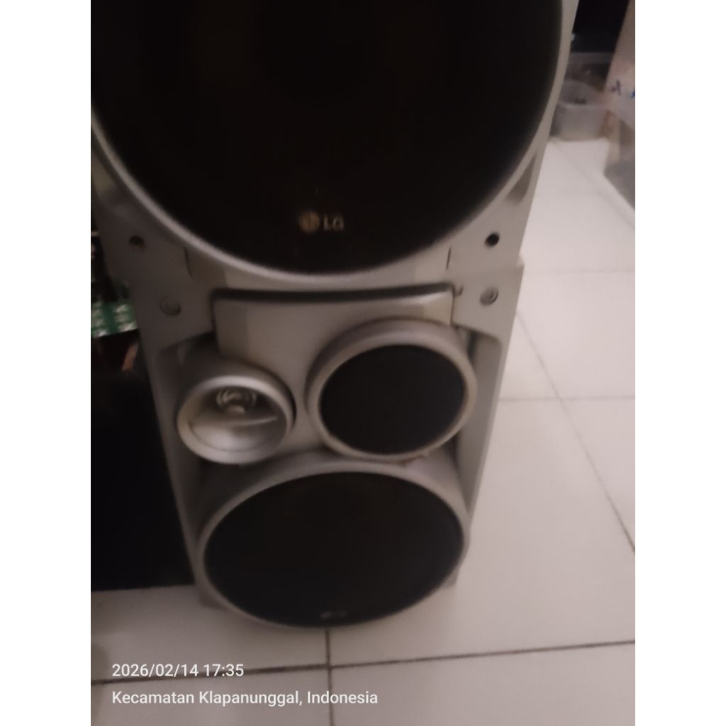 SPEAKER LG Home Theater System MDD72  DVD Bekas Fungsi bisa juga buat koleksi