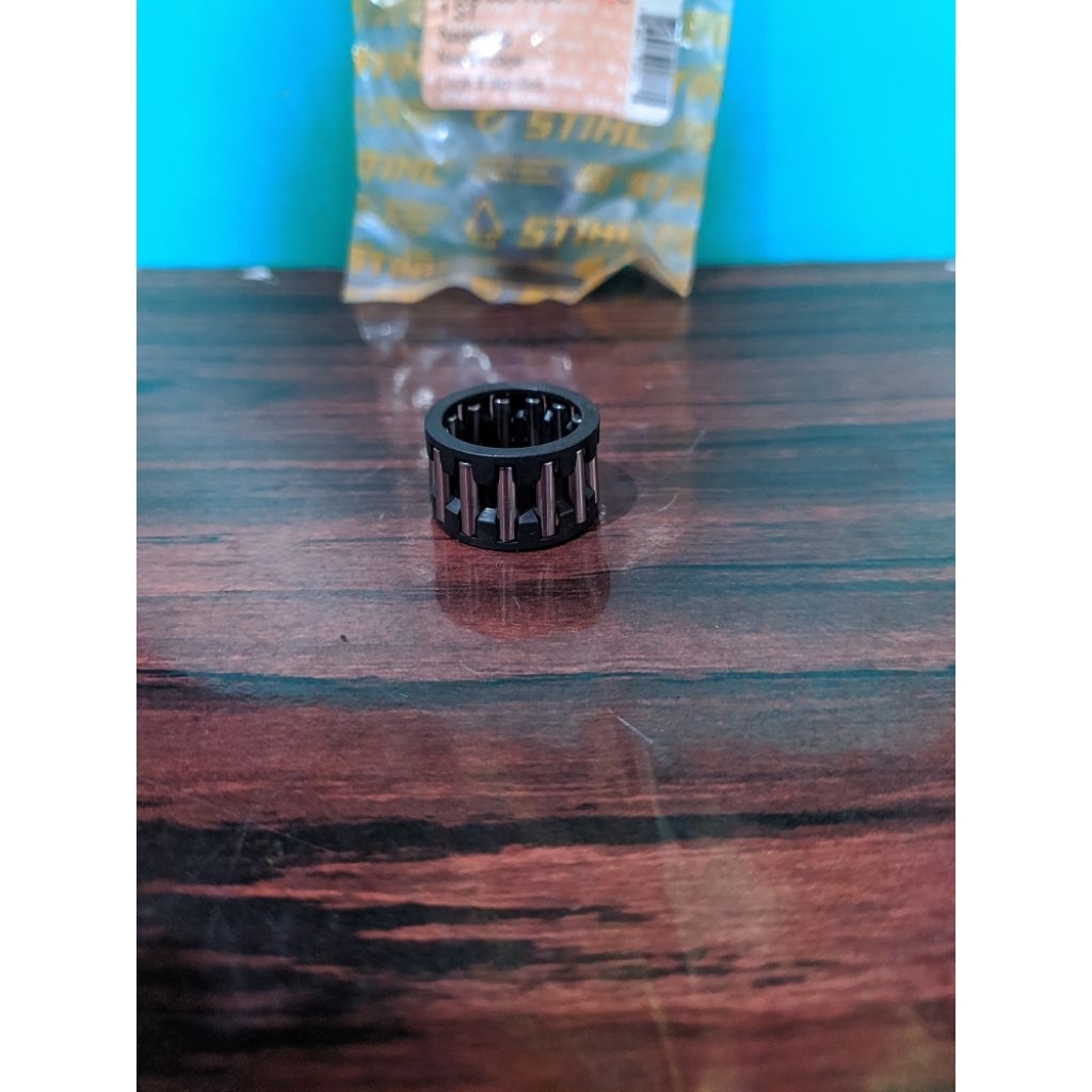A-64 NEEDLE BEARING CON ROOD CHAINSAW 070