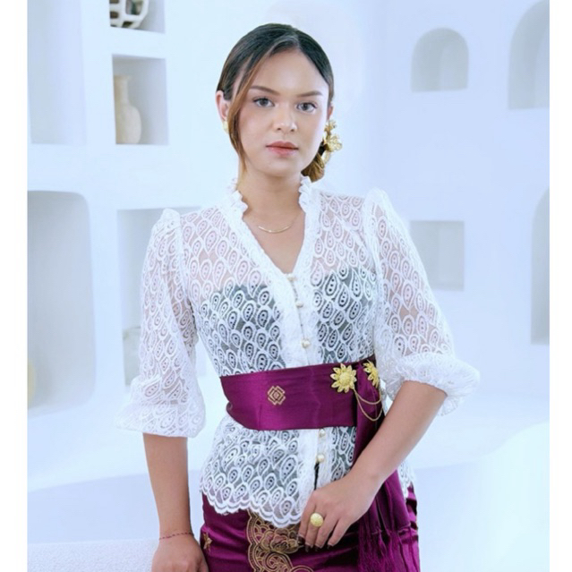 DONAKEBAYABALI | KEBAYA JADI BALI BROKAT LACE KEKINIAN TANGAN BALON