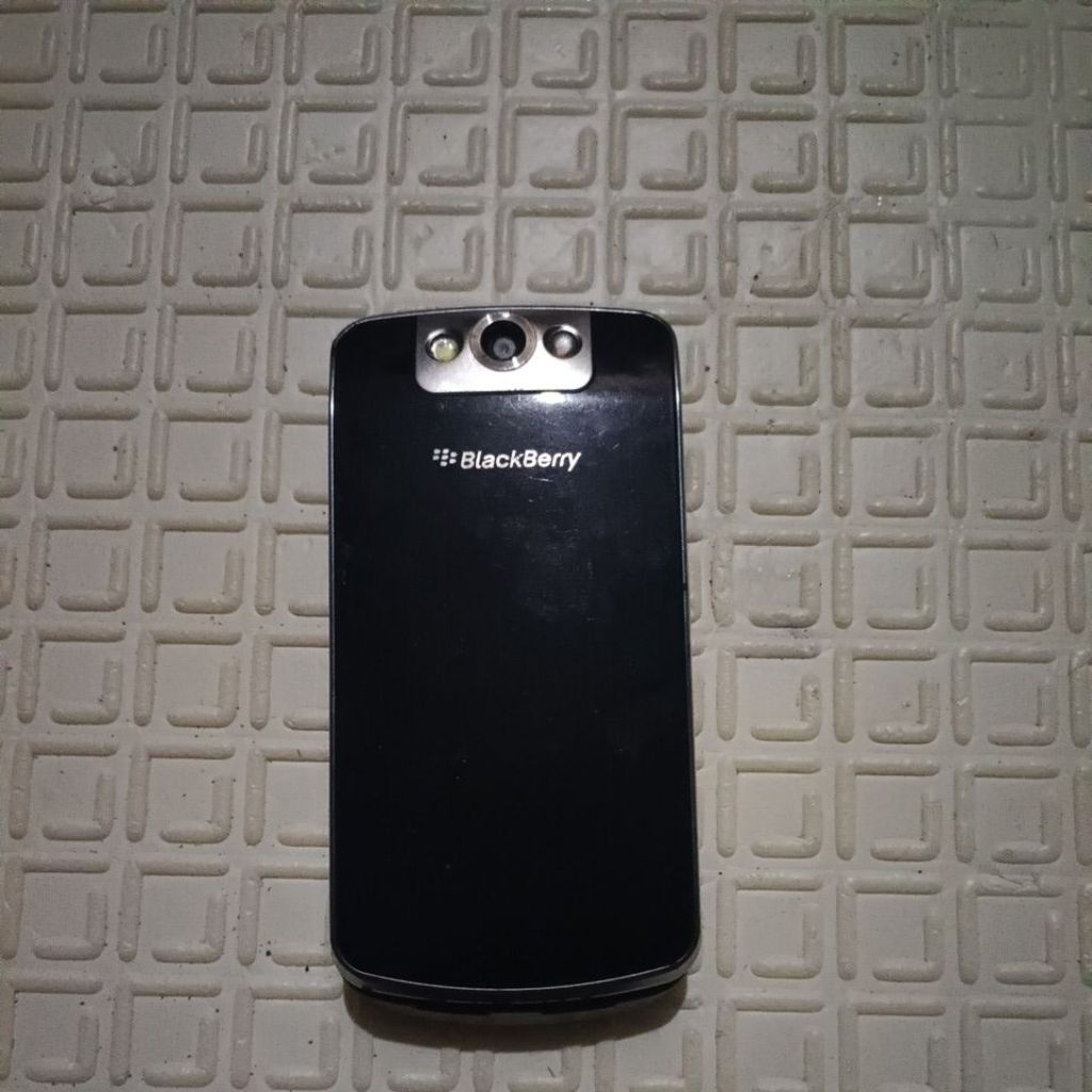 BlackBerry Pearl Flip 8220 mati