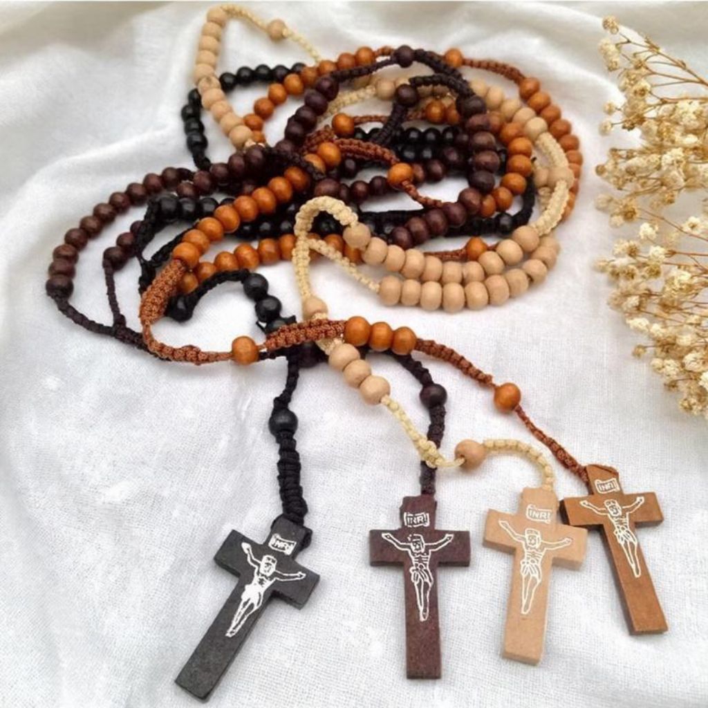 Rosario Katholik Kayu Salib Kalung Tali Handmade