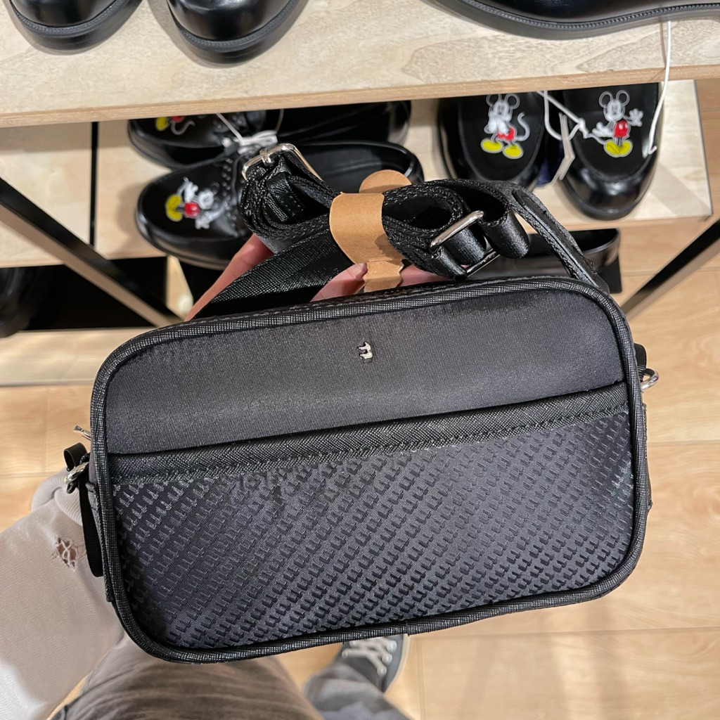 Waist Bag BERSHKA MEN Jastip (jasa titip)