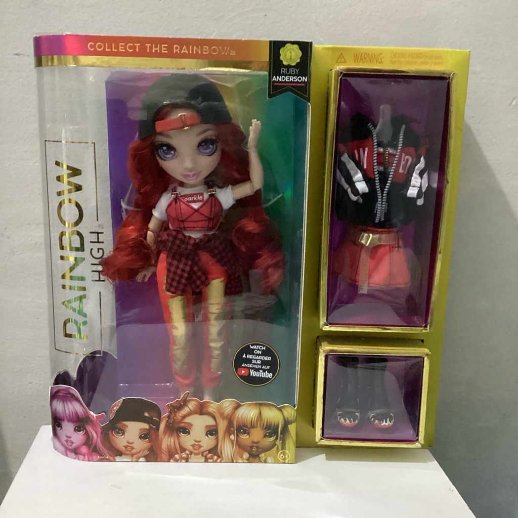 Boneka Rainbow High Series 1 Ruby Mainan