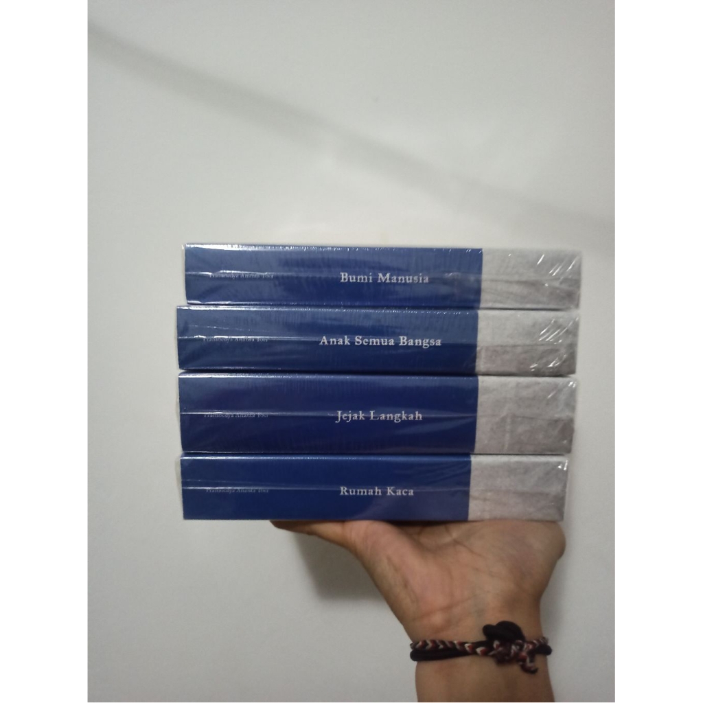 Tetralogi Pulau Buru - Pramoedya Ananta Toer