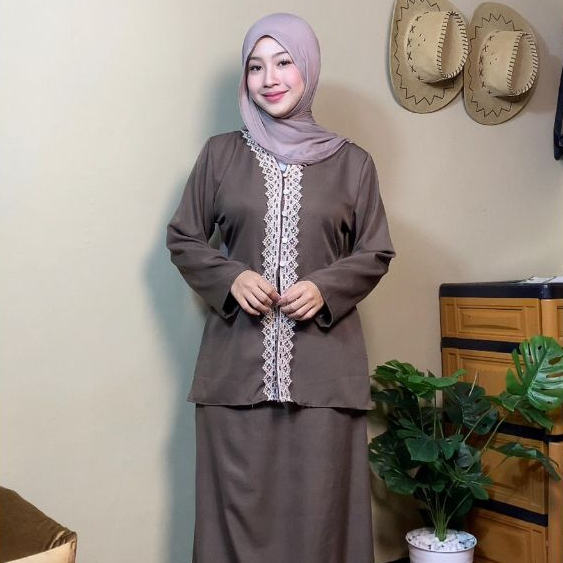 Oneset Mazaya Baju Kurung Setelan Rok Tunik Melayu Muslim Wanita Cantik Elegan