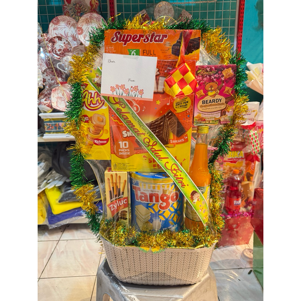 PARCEL HAMPERS LEBARAN IDUL FITRI SNACK MAKANAN RINGAN