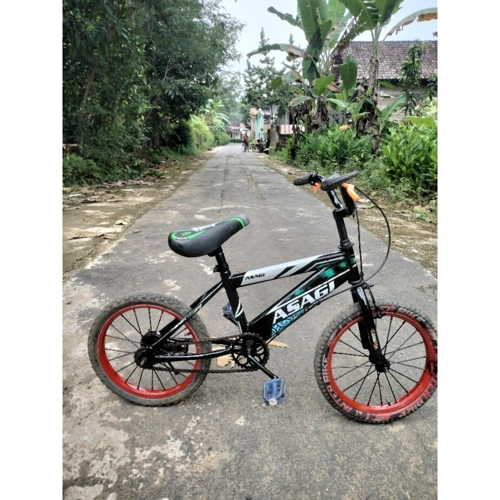 Sepeda BMX 16 Inci ASAGI – Rangka Kuat, Velg Merah Sporty, Siap Pakai