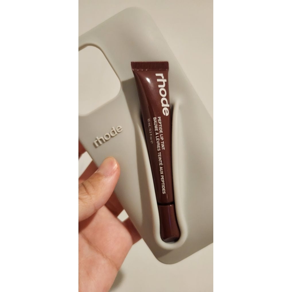 Rhode Phone Case iphone 14 pro max dengan Slot Lip Product with lip tint (original beli di amerika)