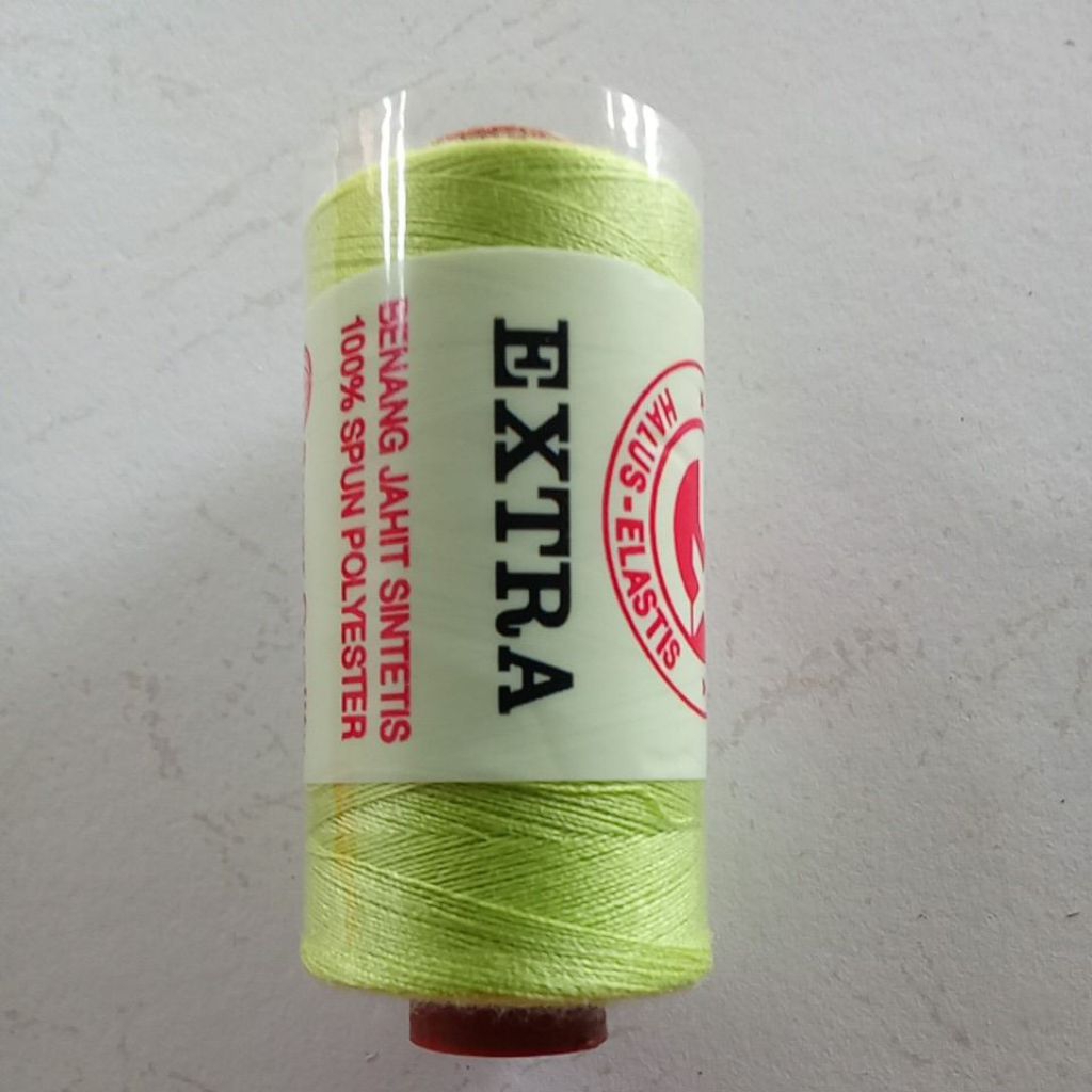 Benang jahit hijau muda kode warna 283