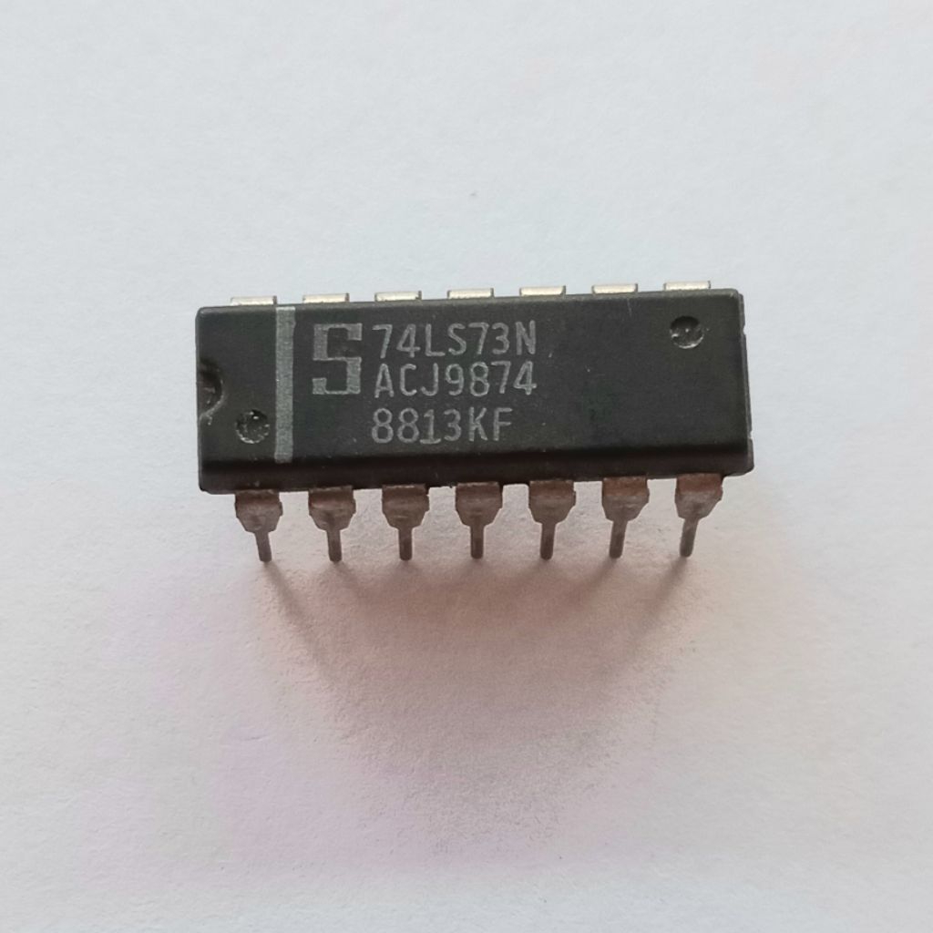 IC 74LS73 SN74LS73 7473 CMOS TTL DIP Signetic