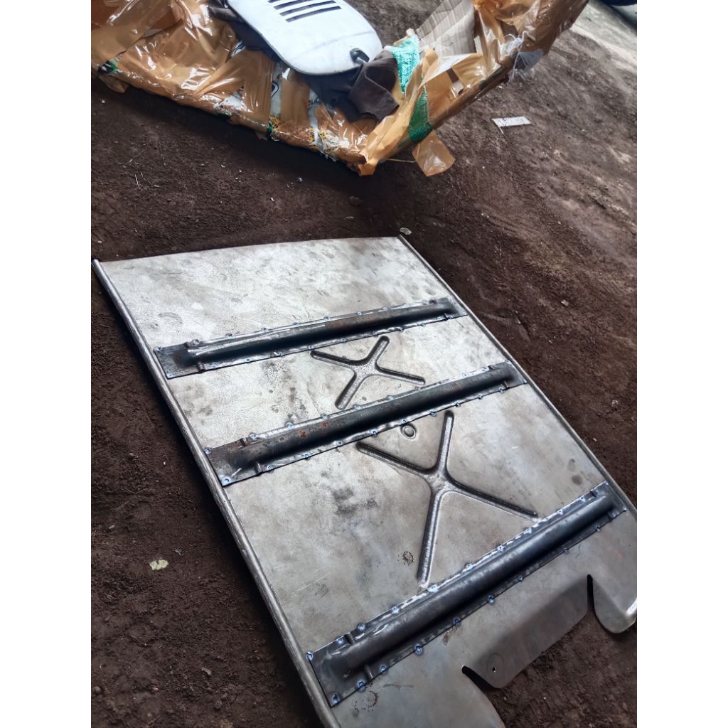 lantai vespa super, sprint