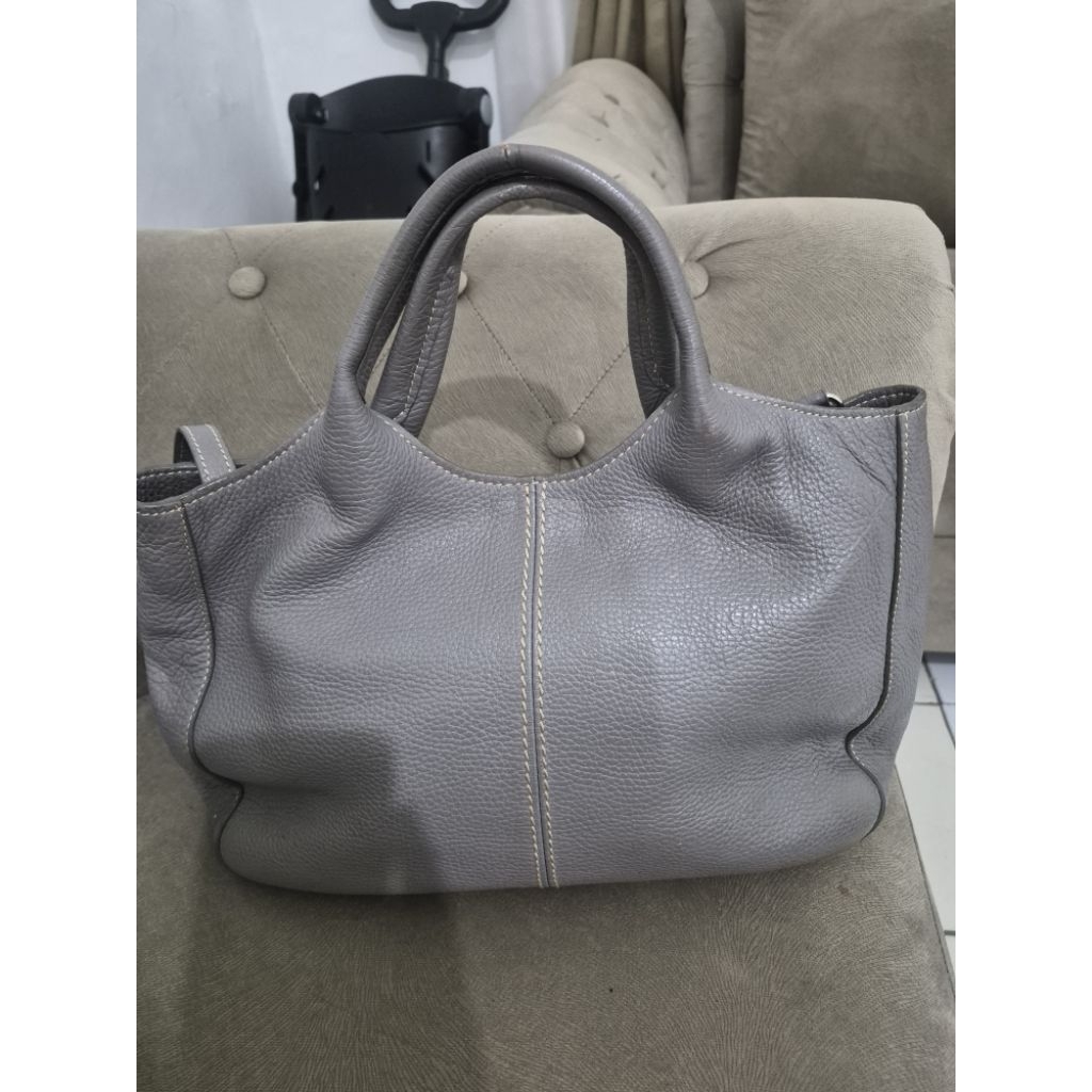 Preloved Tas TOD'S kondisi 98%