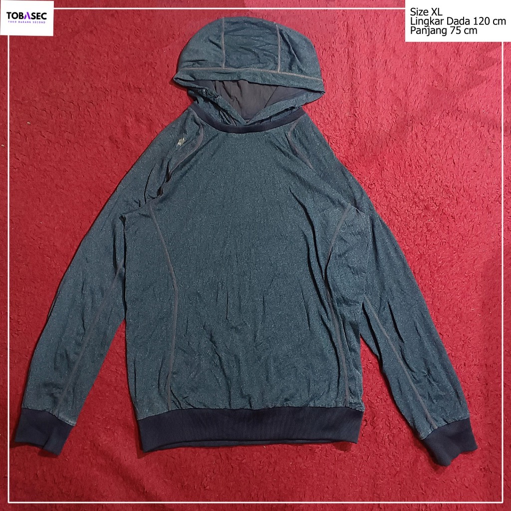 Jacket Hoodie Running Sport Descente Warna abu Size XL