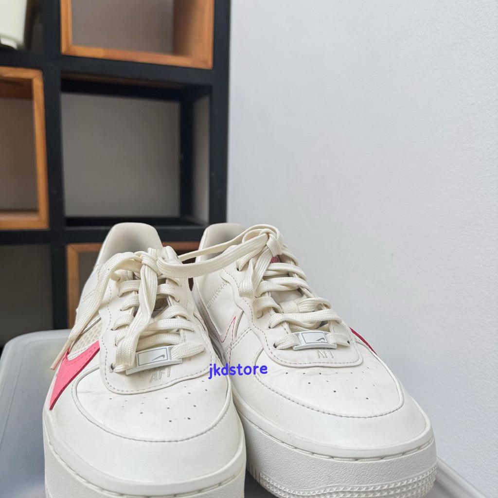 Nike Air Force 1 Platform