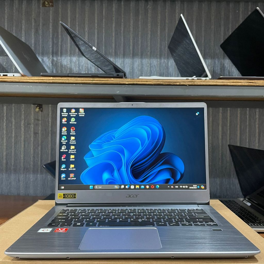 Laptop Acer Swift SF314-41, Amd Athlon 300U, Vga:  Amd Radeon Vega 3 Graphics, Ram 8 Gb / 256Gb, #Ba