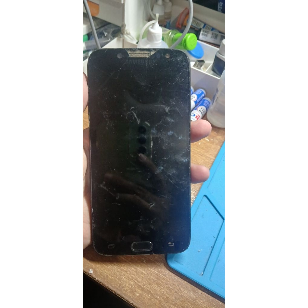samsung j7 pro minus lcd