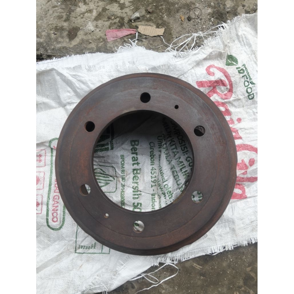 teromol depan canter 125 MK ori