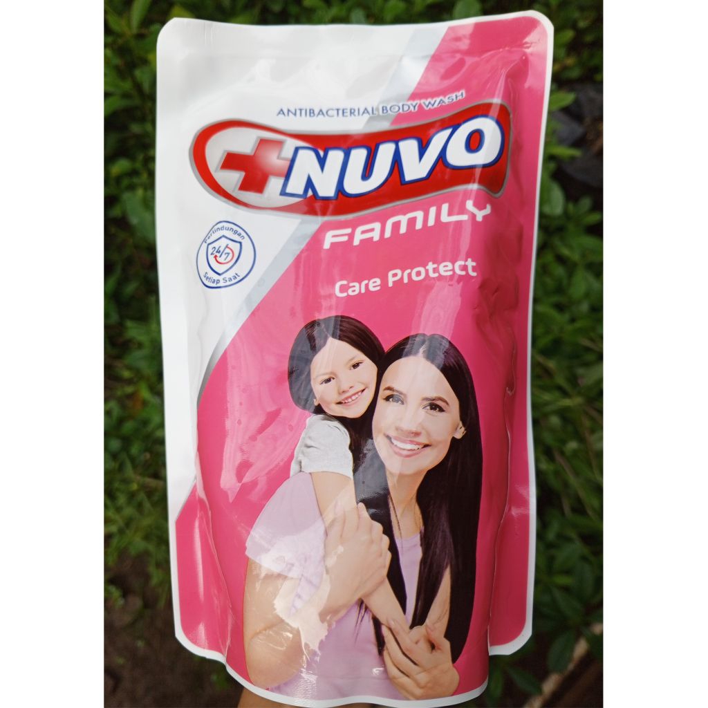 NUVO Sabun Mandi Cair Pink Care Protect Pouch 400ml