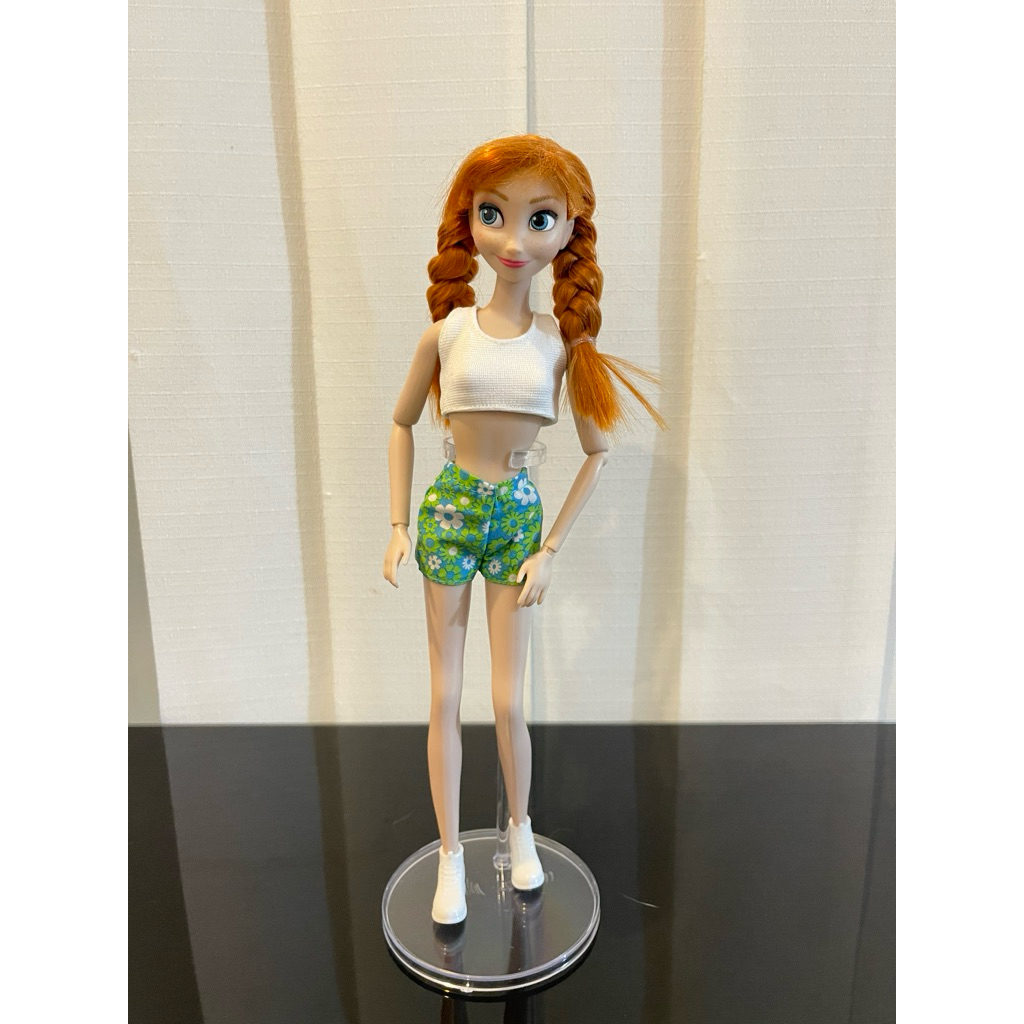 Barbie Anna frozen