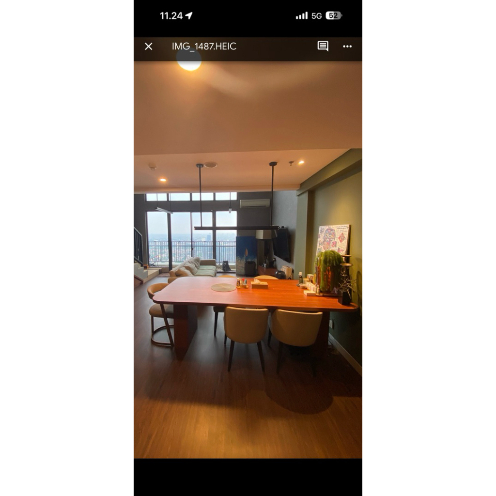 Meja Makan Premium Bekas 5 Kursi