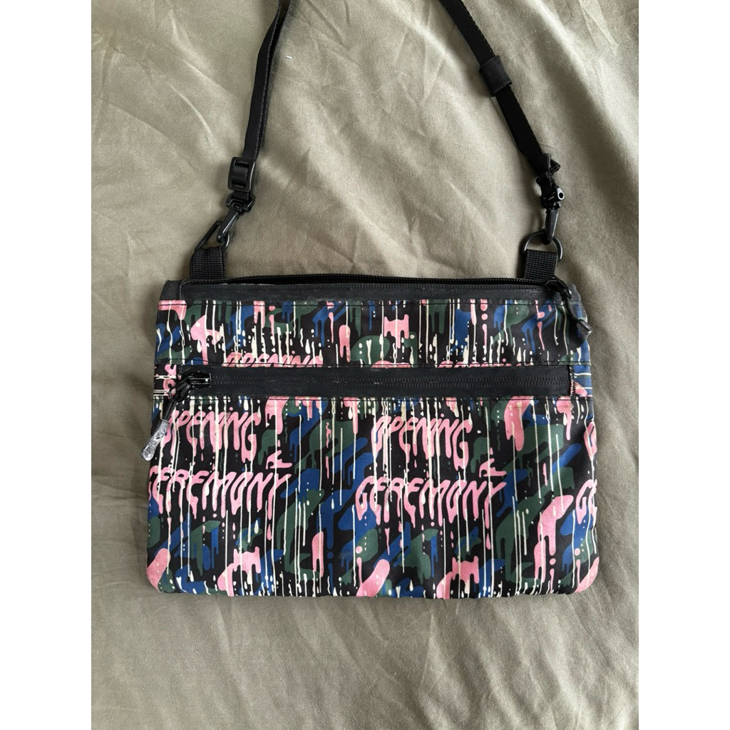 preloved Opening Ceremony Slingbag