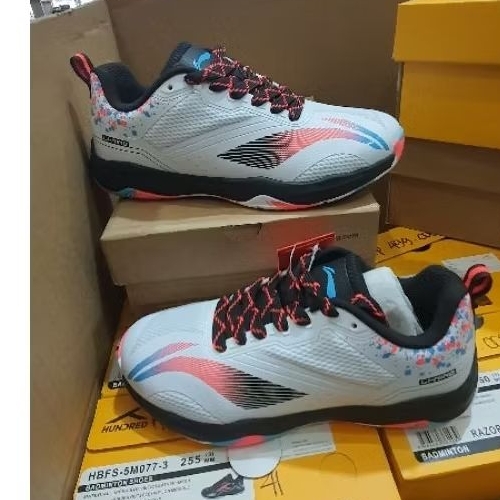 Sepatu LI-NING badminton