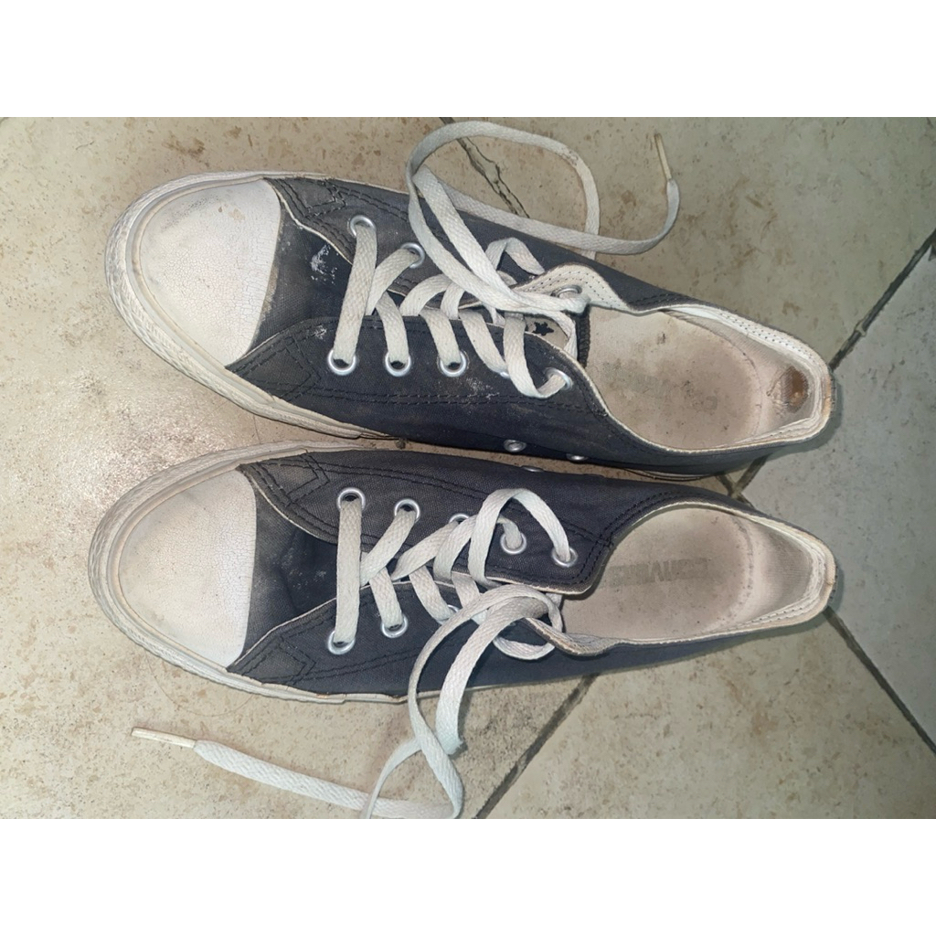 Preloved Sepatu Converse