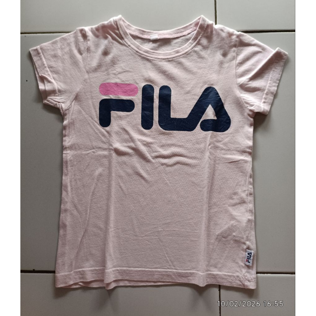 LIKE NEW Kaos Fila 4-5th