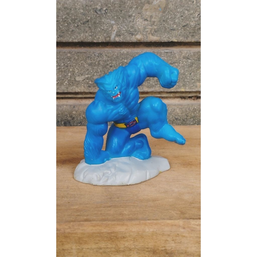 Mainan Jadul Vintage Action Figure Superhero MARVEL Zizzle Zizzlingers 2006 X-Men Beast