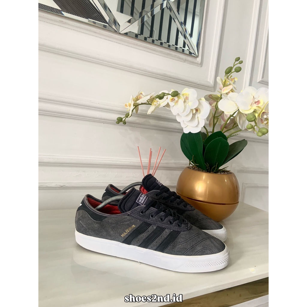 SEPATU SECOND ORIGINAL ADIDAS SKATEBOARDING ADI-EASE PREMIERE ADV SIZE 44