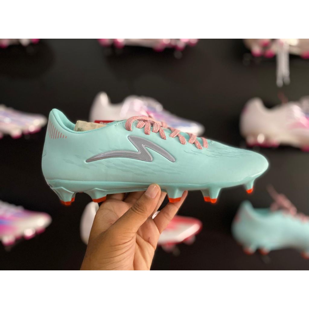 specs illuzion 4 pro fg iceblue