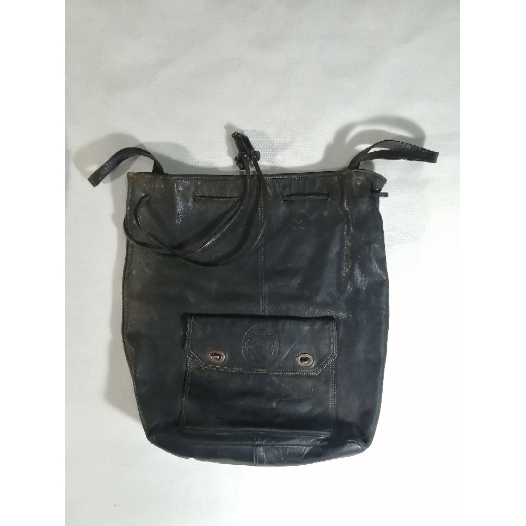 Oroton Vintage Leather Bag