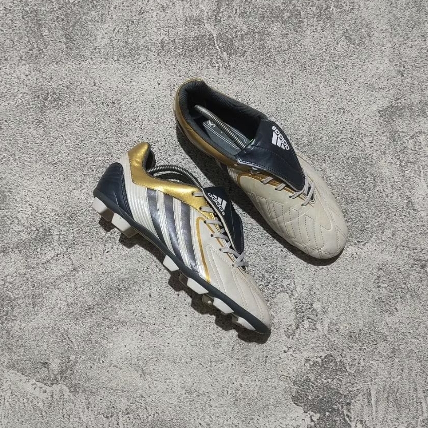 SEPATU BOLA 4DIDAS POWERSWERVE HG