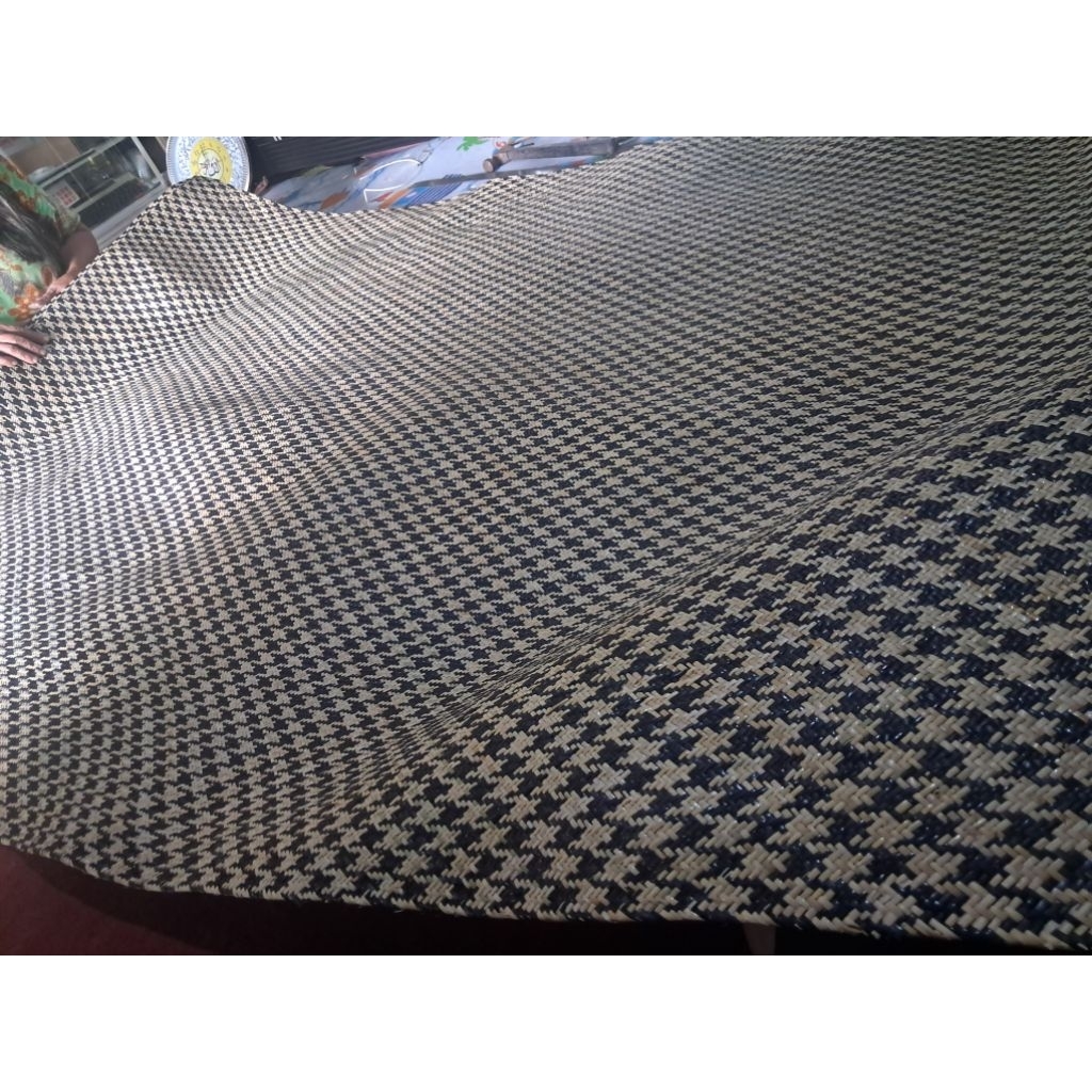 Rotan Tikar Anyaman ROTAN asli kalimantan - Tikar Lesehan Ruang Tamu - Ukuran Besar