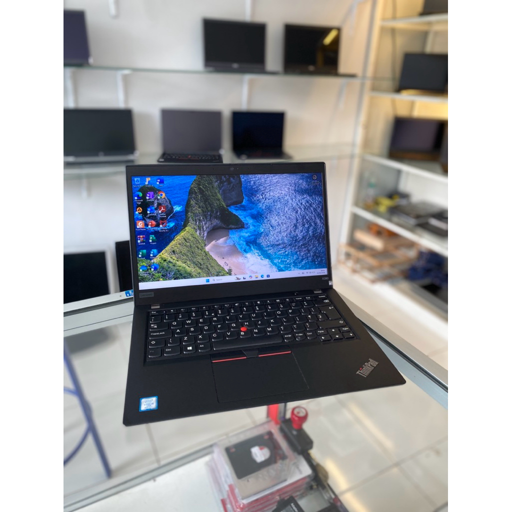 Lenovo ThinkPad X390 Inte Core i5